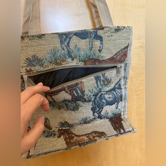 Equestrian/Horse Theme Tote Bag Tapestry - Picture 4 of 15